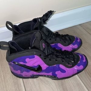 Nike Air Foamposite Sneakers